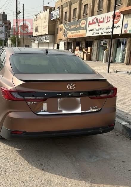 تۆیۆتا کامری